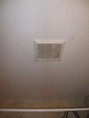 shower-ceiling-peeling