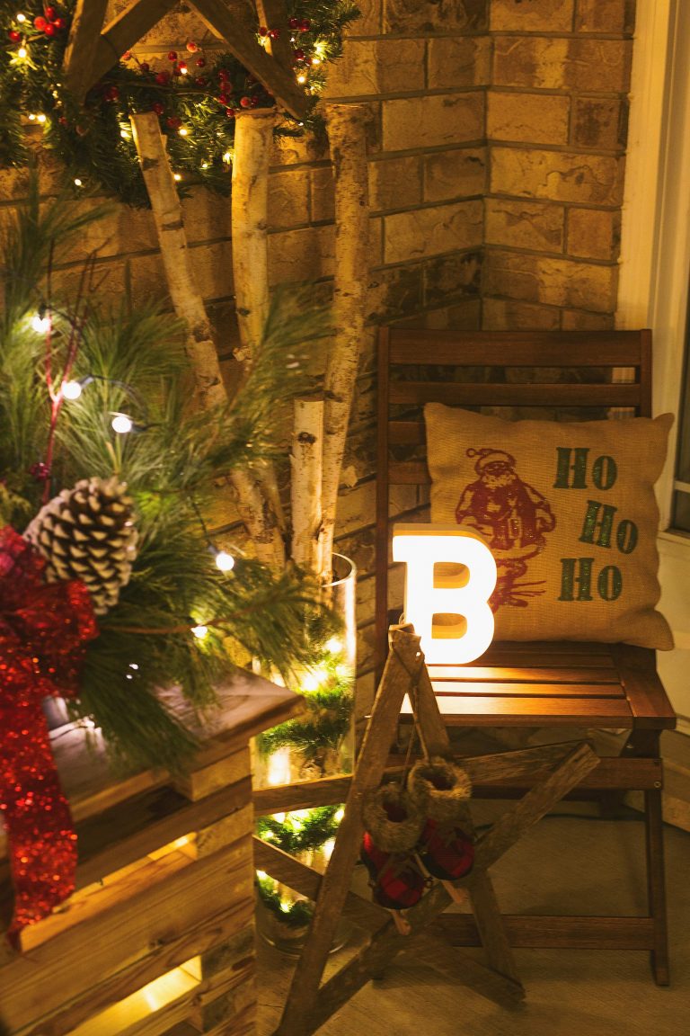 Christmas Light Decor with Home Depot Canada