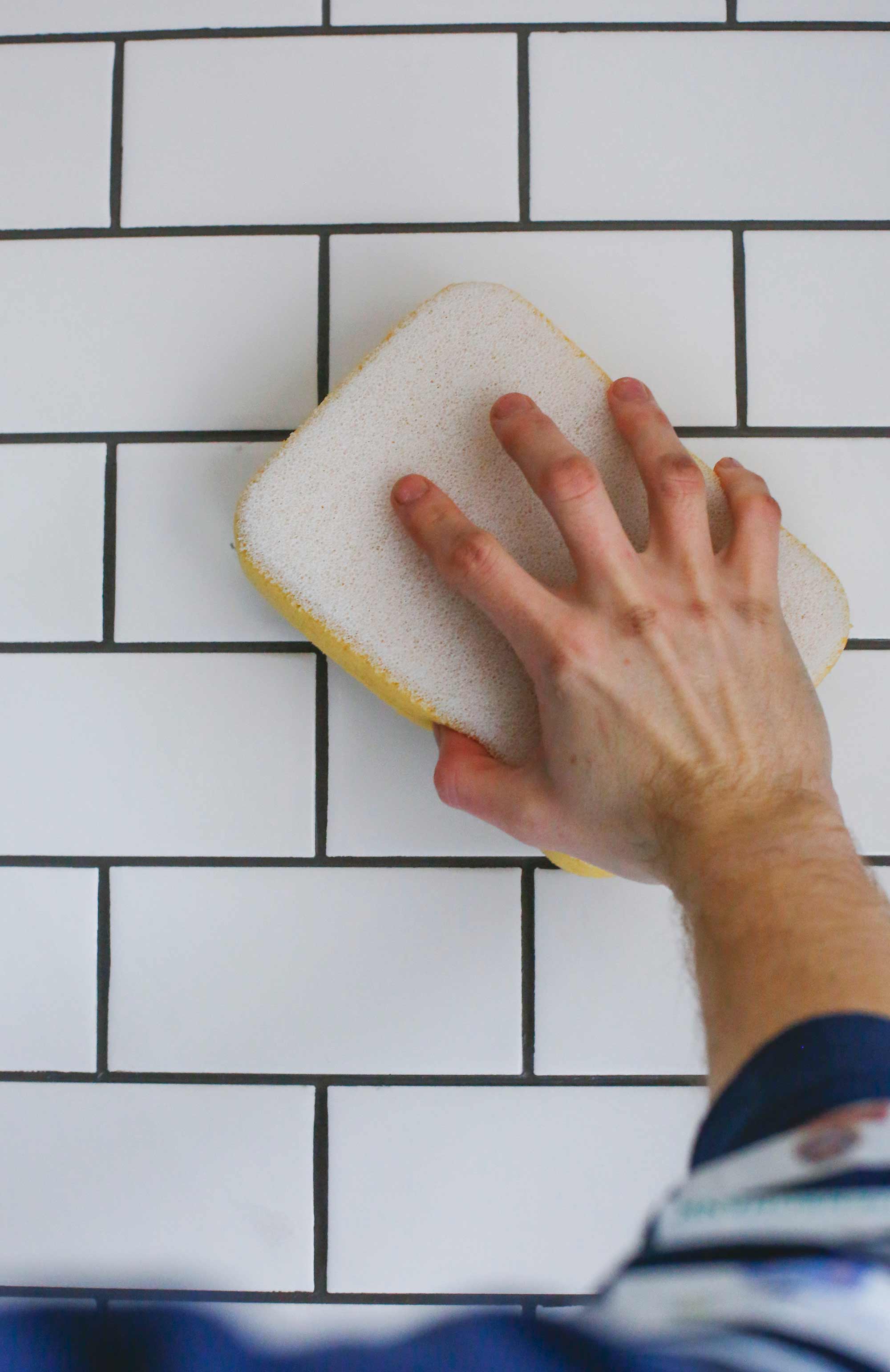 How to DIY a Subway Tile Backsplash